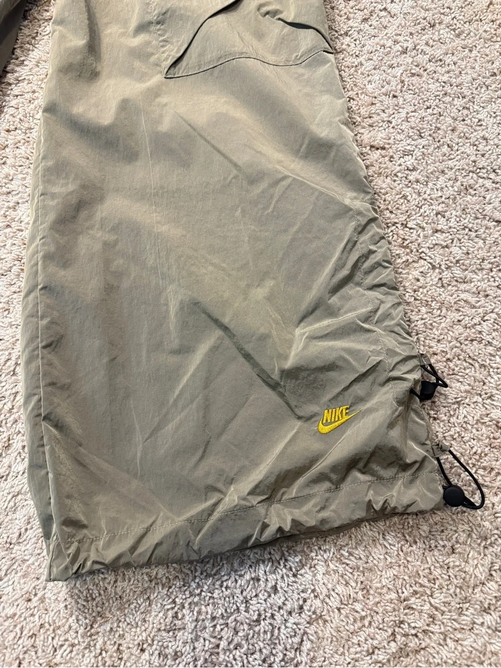 NIKE SPORTSWEAR TECH PACK REPEL WOMEN'S PANTS Size S